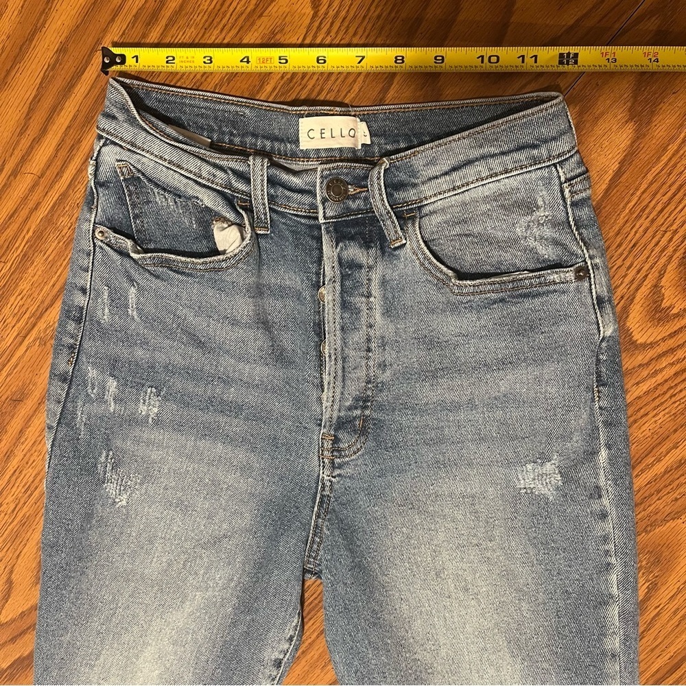 Cello Women’s High Rise Straight Leg Jeans Size 5 - Picture 3 of 10